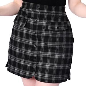 Chic Black Plaid Mini Skirt